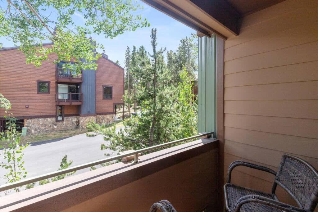 Downtown Chalet Close To Main St With Pool And Hot Tub Брекенридж Экстерьер фото